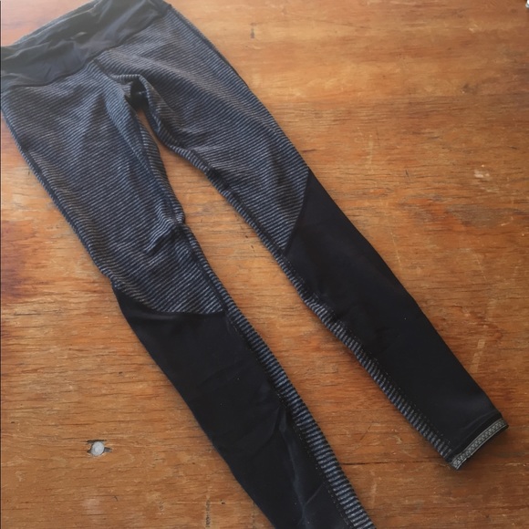 Grey Knit lululemon Leggings - Picture 4 of 8